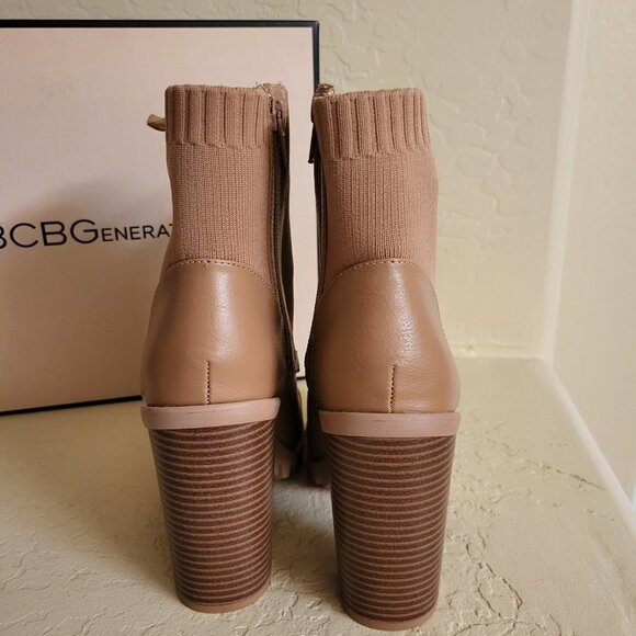 BCBGeneration Women's Brown 1-1/2" Platform Stretch Pila zip up boots Sz 7.5 NIB - Picture 4 of 8